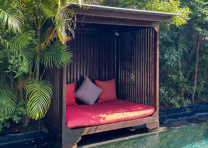 Luxurious 5br Retreat In Umalas Villa *
