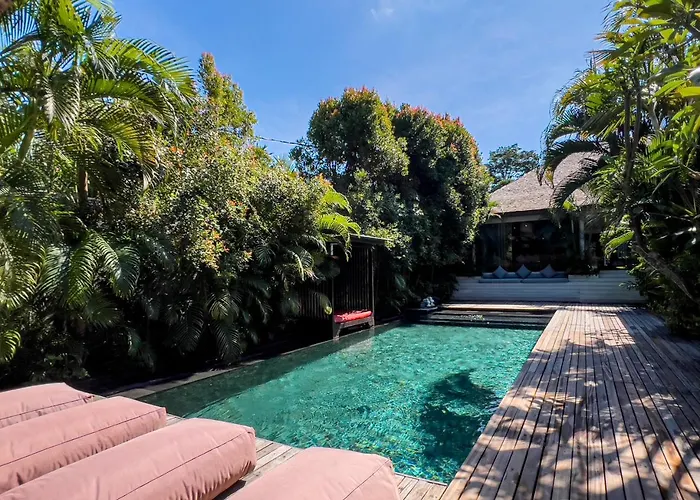 Villa Luxurious 5br Retreat In Umalas Canggu (Bali)