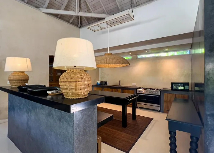Luxurious 5br Retreat In Umalas