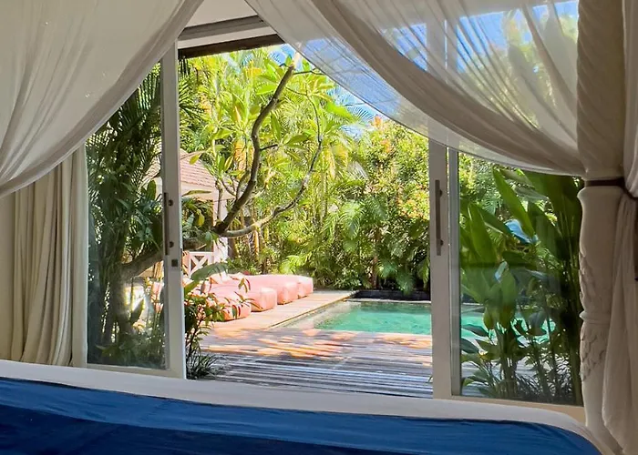 Luxurious 5br Retreat In Umalas *